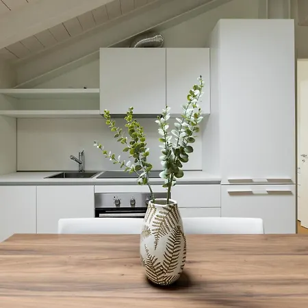 Casa Gini - Contemporary Apartment Bologna